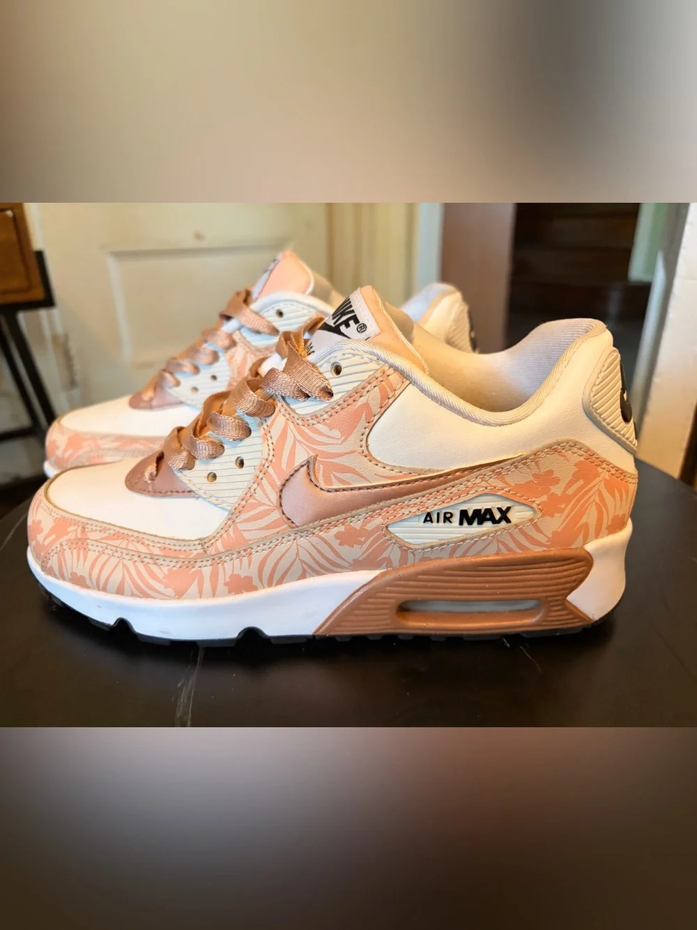 Nike Air Max 90 Print Floral Peach and White Sneakers size 7y